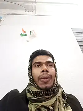 Snapshot of 900irani chatting on 12/16/24, 03:11 900irani online show from 12/16/24, 03:11