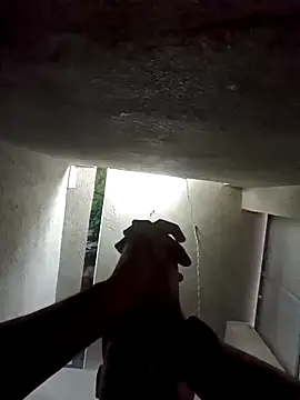 Snapshot of 900irani chatting on 12/19/24, 11:18 900irani online show from 12/19/24, 11:18