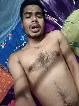 Snapshot of 900irani chatting on 01/25/25, 07:39 900irani online show from 01/25/25, 07:39