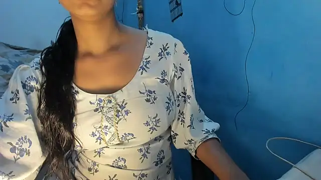 Snapshot of aarjulove chatting on 03/07/26, 05:10 aarjulove online show from 03/07/26, 05:10