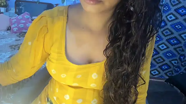 aarjulove online show from 07/30/26, 10:25
