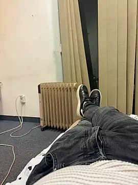 Snapshot of tikitaka97 chatting on 03/18/26, 08:39 tikitaka97 online show from 03/18/26, 08:39