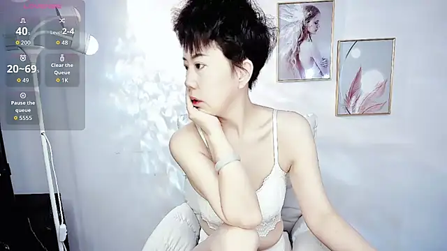 9ering-Er online show from 11/05/25, 08:53