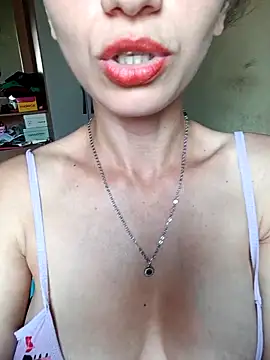 Nandasant09 online show from 10/25/25, 04:46