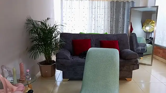 camil milfdream online show from 02/01/25, 05:26