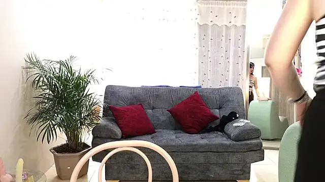 camil milfdream online show from 02/28/25, 01:58