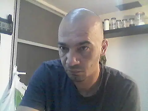 donnuozfutura online show from 11/06/25, 05:41