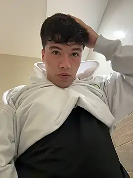 Logan smith1 online show from 11/27/25, 08:00