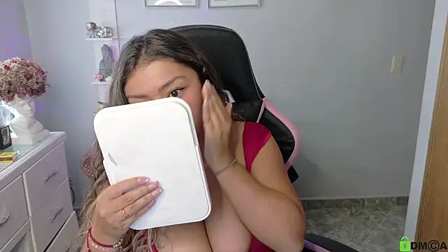 Melannyy  online show from 05/27/26, 01:02