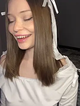 dollfromvenus online show from 12/11/24, 04:20