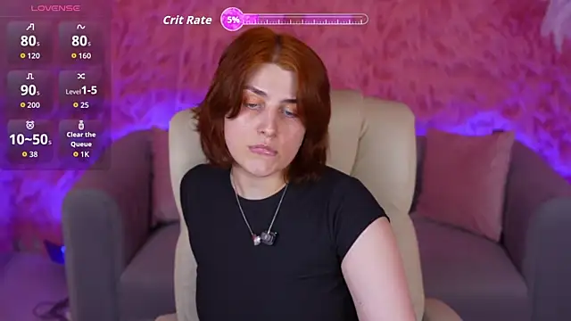 Snapshot of FoxyRayy chatting on 04/06/26, 01:01 FoxyRayy online show from 04/06/26, 01:01