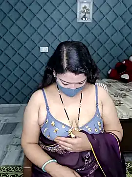 Cute-Raashii online show from 03/03/25, 04:35