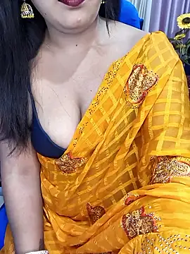 Snapshot of Cute-Raashii chatting on 01/14/26, 01:11 Cute-Raashii online show from 01/14/26, 01:11