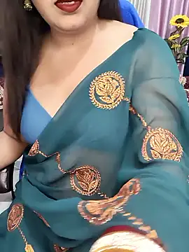 Snapshot of Cute-Raashii chatting on 01/17/26, 01:10 Cute-Raashii online show from 01/17/26, 01:10