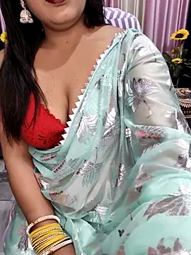 Snapshot of Cute-Raashii chatting on 02/06/26, 01:10 Cute-Raashii online show from 02/06/26, 01:10