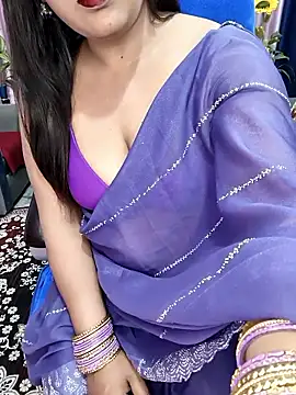 Snapshot of Cute-Raashii chatting on 03/06/26, 12:18 Cute-Raashii online show from 03/06/26, 12:18