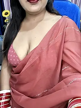 Snapshot of Cute-Raashii chatting on 05/05/26, 11:35 Cute-Raashii online show from 05/05/26, 11:35