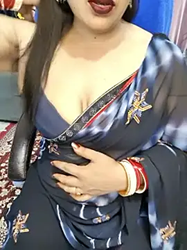 Snapshot of Cute-Raashii chatting on 05/15/26, 11:01 Cute-Raashii online show from 05/15/26, 11:01