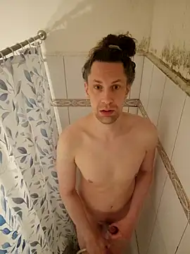 Snapshot of Josephine_LIVE chatting on 04/01/26, 04:35 Josephine LIVE online show from 04/01/26, 04:35