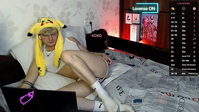 Snapshot of DuoVibes chatting on 03/04/25, 05:34 DuoVibes online show from 03/04/25, 05:34