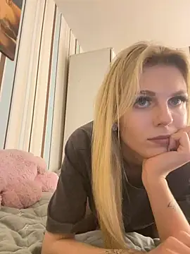 Liya my online show from 01/20/25, 07:35