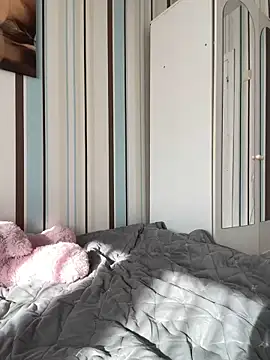 Liya my online show from 02/18/25, 12:06