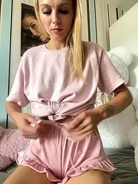 Liya my online show from 09/12/25, 11:21