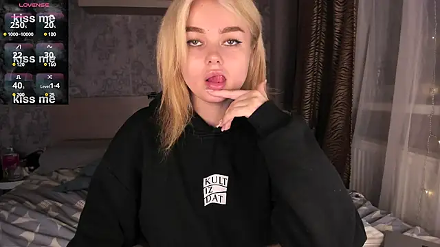 purebeautie13 online show from 01/26/25, 03:14