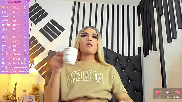 AllisonsweetZ online show from 02/05/25, 10:44