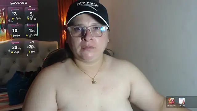 Snapshot of katty_femdom chatting on 06/12/26, 09:08 katty femdom online show from 06/12/26, 09:08