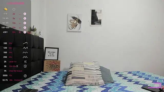 RoddyRich11 online show from 10/27/25, 12:42