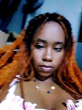 Snapshot of diabla_sexyboobs chatting on 10/10/25, 03:38 diabla sexyboobs online show from 10/10/25, 03:38