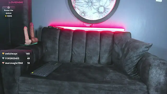 khriss brown online show from 02/19/25, 11:57