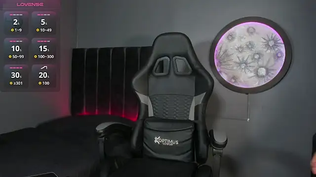 khriss brown online show from 09/24/25, 09:40