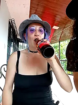 sophie banger online show from 12/28/24, 09:08