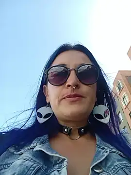 sophie banger online show from 01/17/26, 07:39