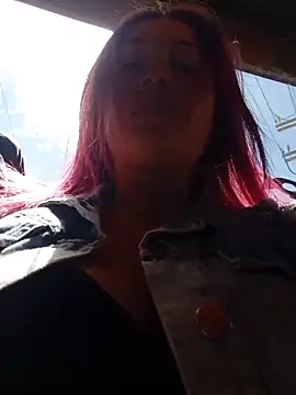 sophie banger online show from 06/11/26, 06:06