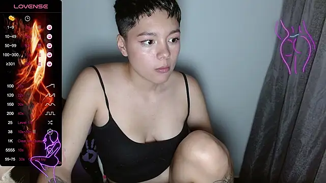 TRIXIE TANG28 online show from 02/15/25, 02:26