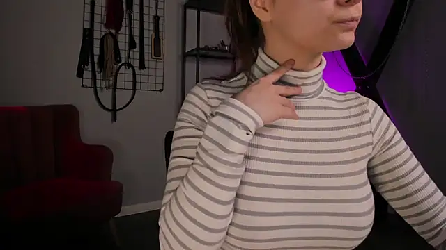 CassieCool online show from 09/16/25, 08:43