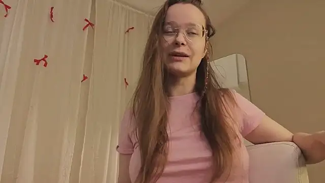 CassieCool online show from 12/14/25, 12:43