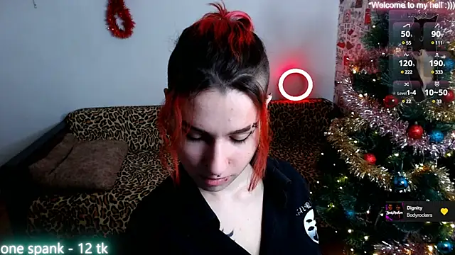Snapshot of Miya_Wey_ chatting on 12/26/24, 12:05 Miya Wey  online show from 12/26/24, 12:05