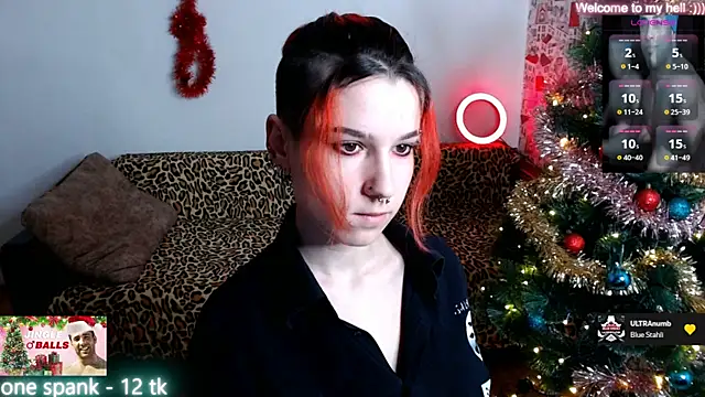 Snapshot of Miya_Wey_ chatting on 12/30/24, 12:09 Miya Wey  online show from 12/30/24, 12:09