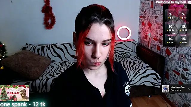 Snapshot of Miya_Wey_ chatting on 01/06/25, 12:24 Miya Wey  online show from 01/06/25, 12:24