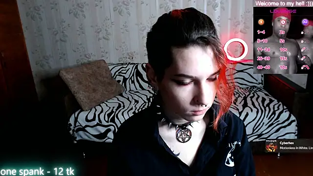 Snapshot of Miya_Wey_ chatting on 01/24/25, 01:03 Miya Wey  online show from 01/24/25, 01:03