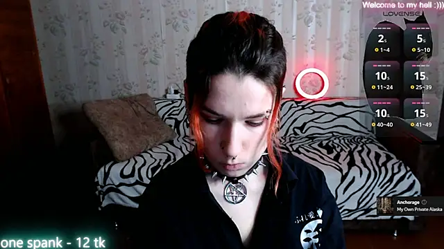 Snapshot of Miya_Wey_ chatting on 02/02/25, 12:13 Miya Wey  online show from 02/02/25, 12:13
