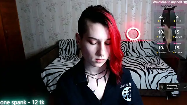 Snapshot of Miya_Wey_ chatting on 02/14/25, 03:05 Miya Wey  online show from 02/14/25, 03:05