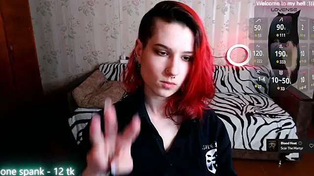 Snapshot of Miya_Wey_ chatting on 02/20/25, 12:04 Miya Wey  online show from 02/20/25, 12:04