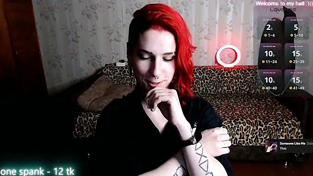 Snapshot of Miya_Wey_ chatting on 03/09/25, 07:37 Miya Wey  online show from 03/09/25, 07:37