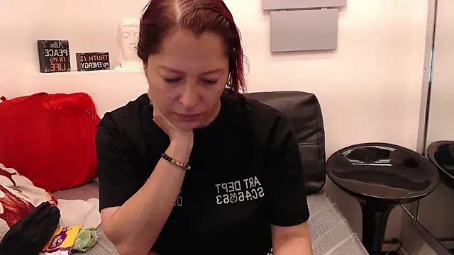 eva twiss online show from 06/08/26, 12:16