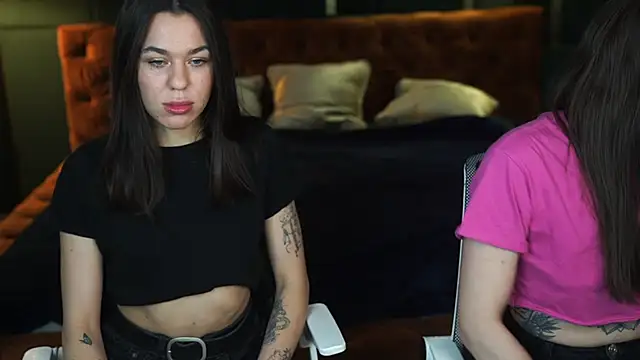 Snapshot of Alisa054 chatting on 01/18/25, 11:00 Alisa054 online show from 01/18/25, 11:00